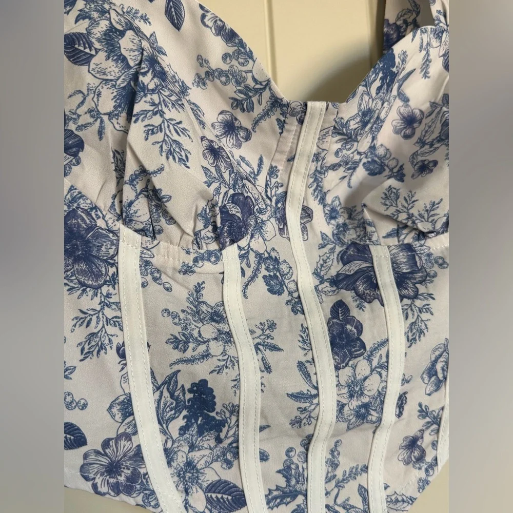 Floral Blue and White Women's Top